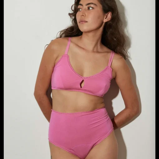 AWWA Tencel High Rise Brief (Moderate Flow)