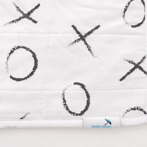 Brolly Sheet Waterproof Cot Pad with Wings