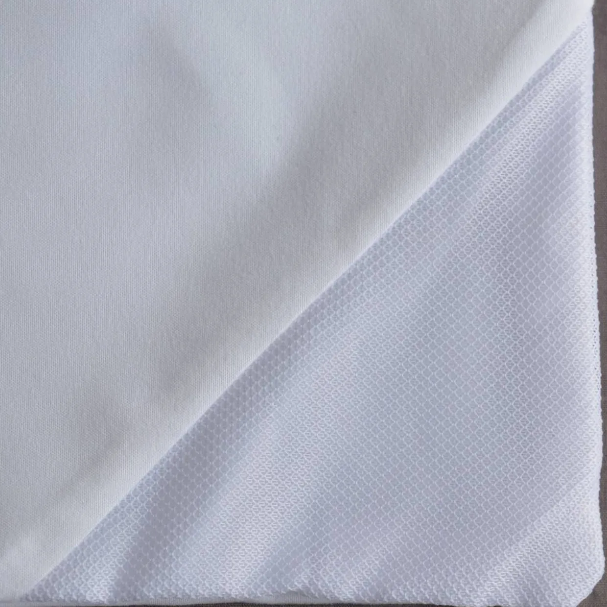 Brolly Sheets Waterproof Duvet Protector with Clips