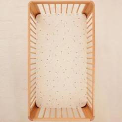 ergoPouch 2 in 1 Waterproof Fitted Cot Sheet