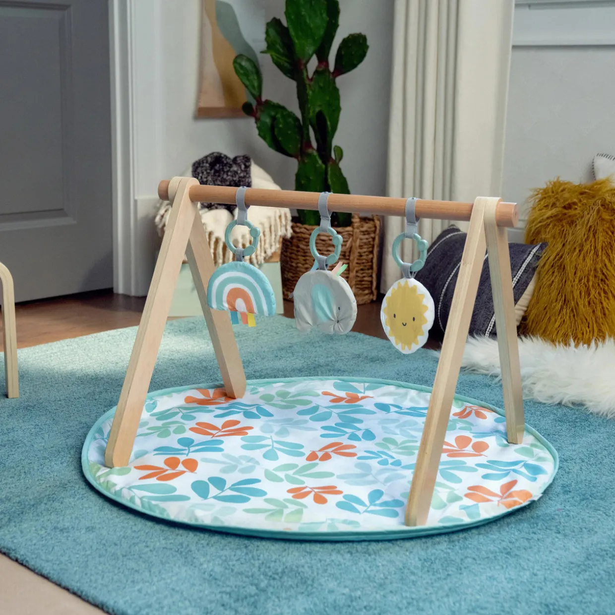 ity by Ingenuity Sun Valley Wooden Toy Arch & Play Mat