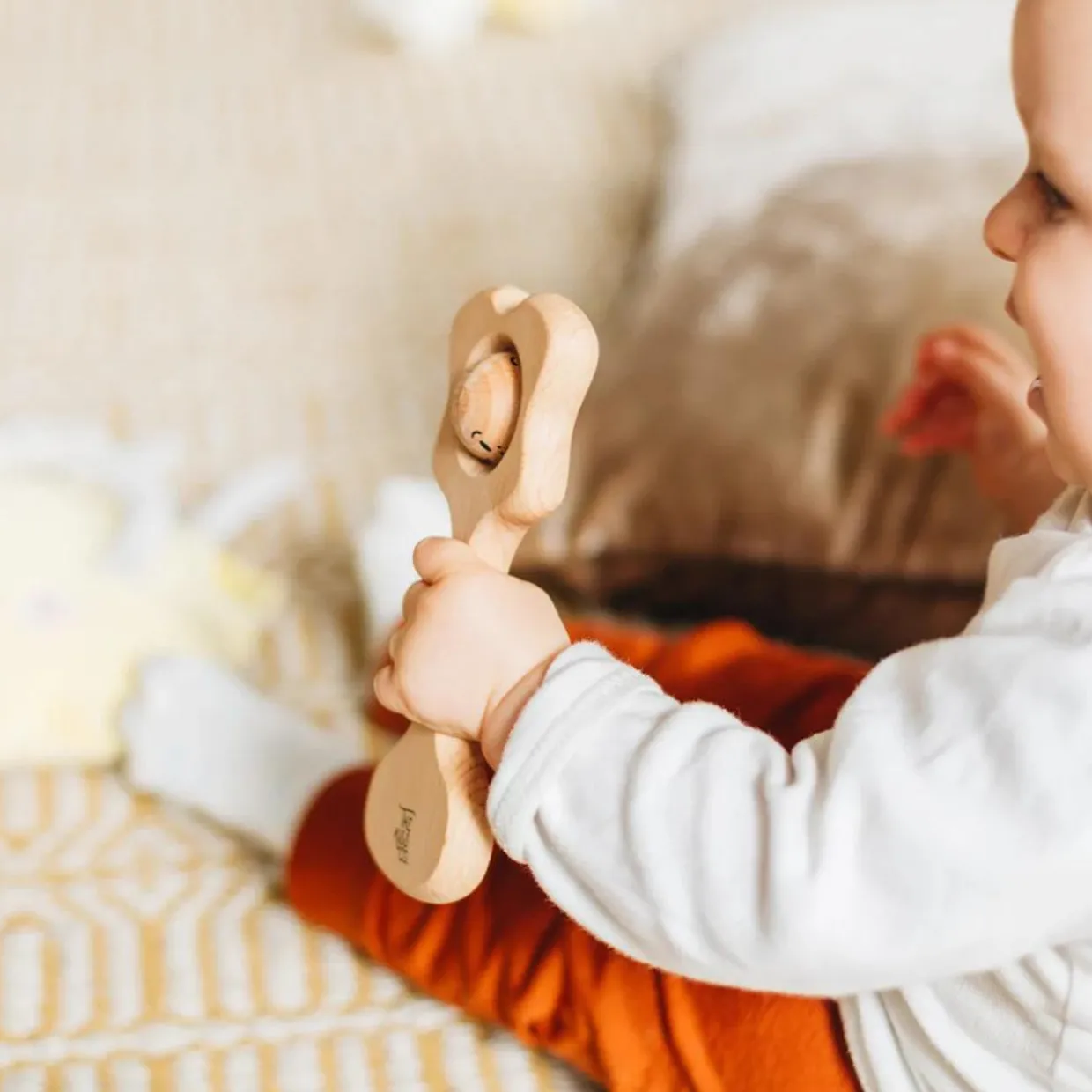 The Kiss Co - Pēpi Kiss - All Natural Teething Rattle
